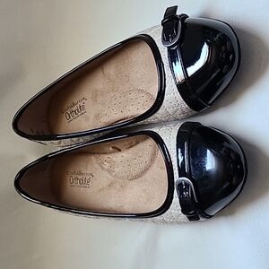 Quilted and Black Patent Leather Ballet Flats Sz 7M Croft and Barrow from Kohls.